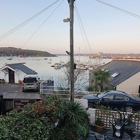 The Bunker-Luxe Central Falmouth Getaway With Stunning Sea Views エクステリア 写真
