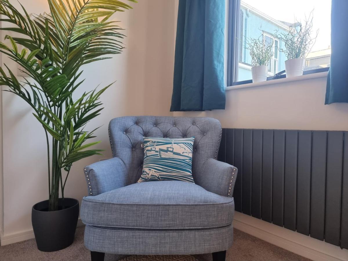 The Bunker-Luxe Central Falmouth Getaway With Stunning Sea Views エクステリア 写真