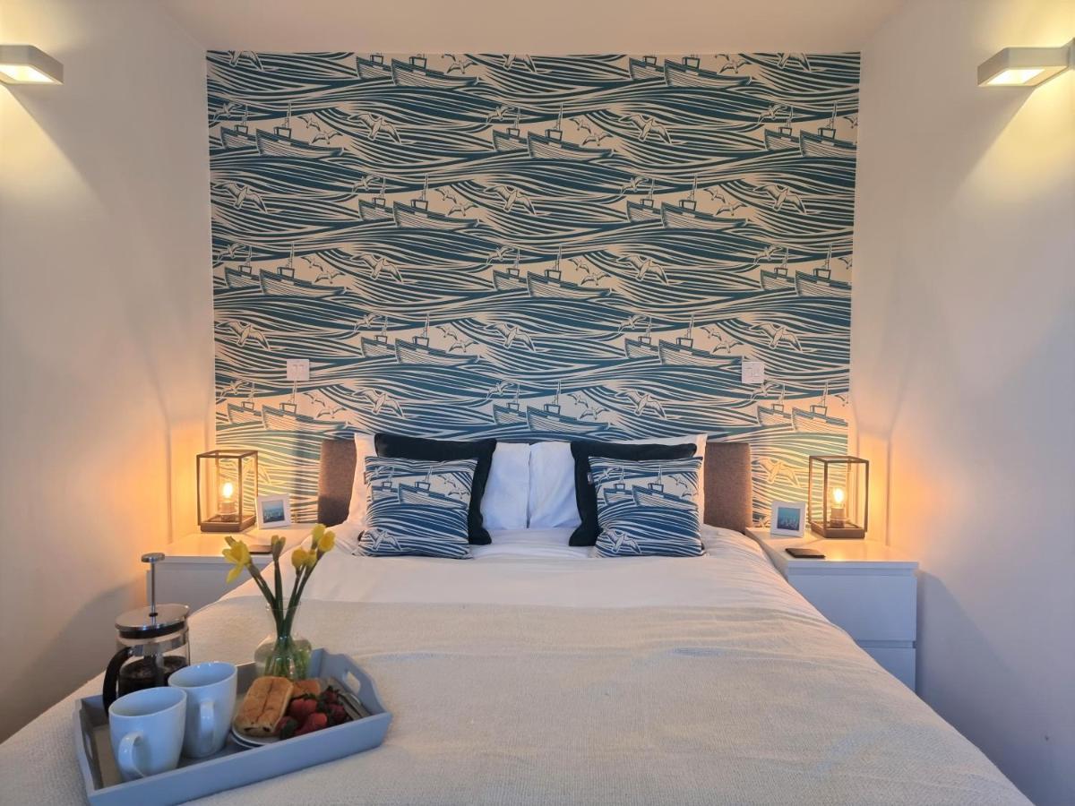 The Bunker-Luxe Central Falmouth Getaway With Stunning Sea Views エクステリア 写真