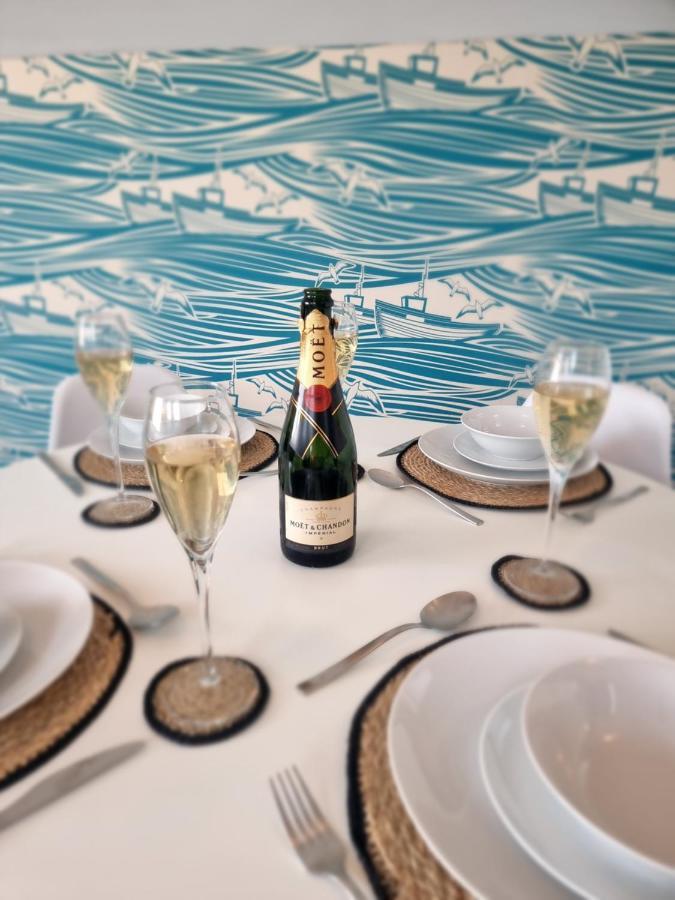 The Bunker-Luxe Central Falmouth Getaway With Stunning Sea Views エクステリア 写真