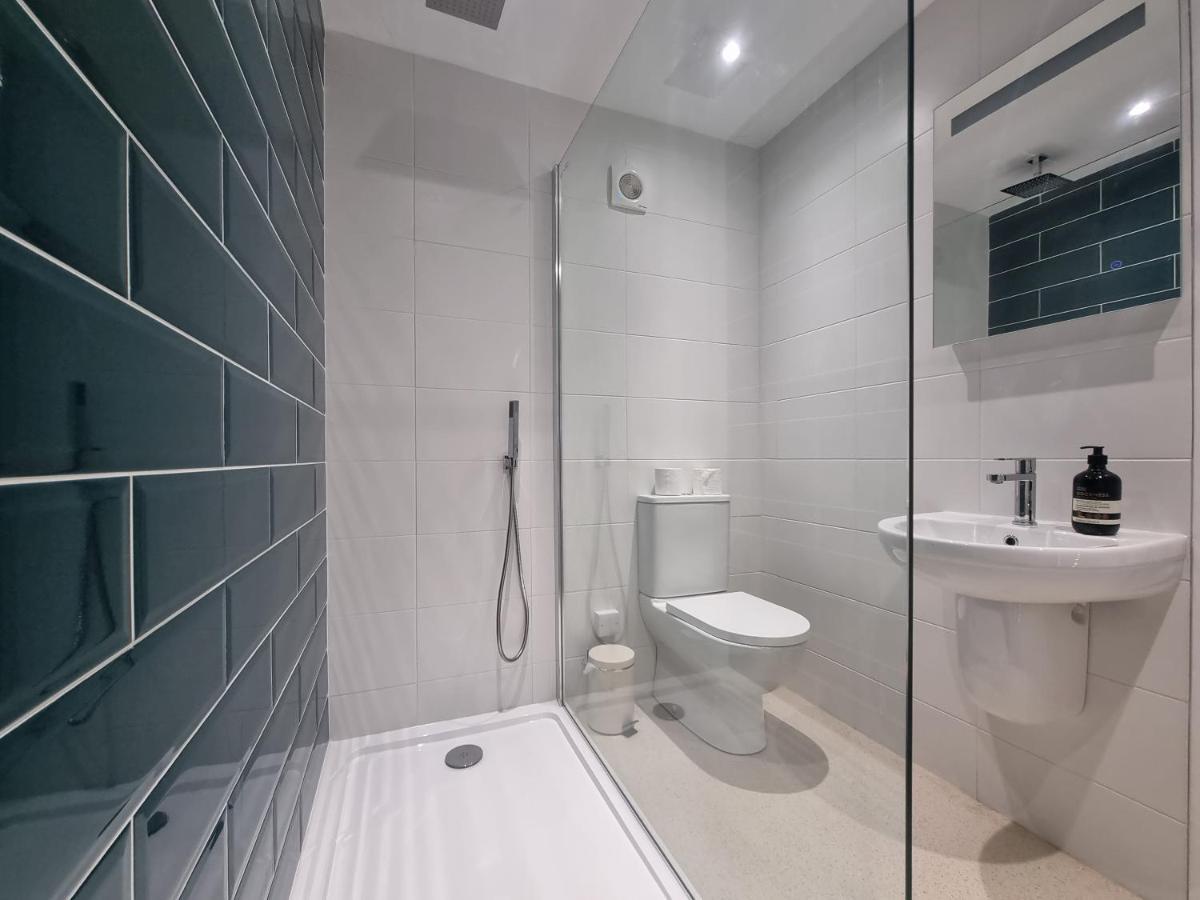 The Bunker-Luxe Central Falmouth Getaway With Stunning Sea Views エクステリア 写真