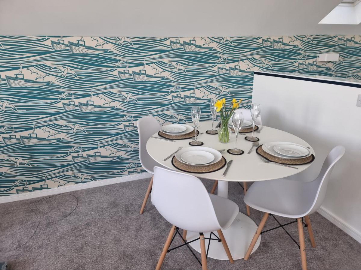 The Bunker-Luxe Central Falmouth Getaway With Stunning Sea Views エクステリア 写真