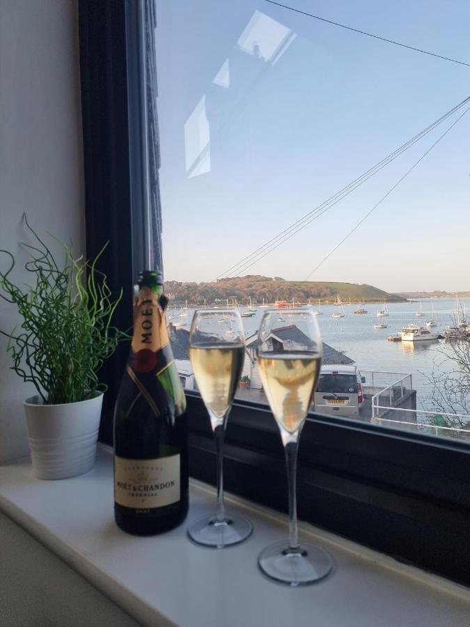 The Bunker-Luxe Central Falmouth Getaway With Stunning Sea Views エクステリア 写真